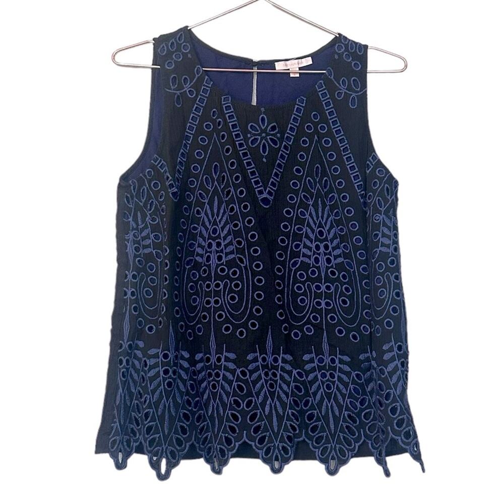 Skies Are Blue Eyelet Lace Sleeveless Blouse - Small